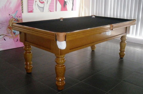 Pool table