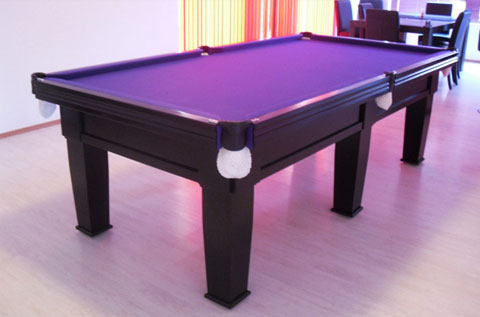 Pool table